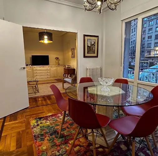 Fantástico En El Centro De * Bilbao